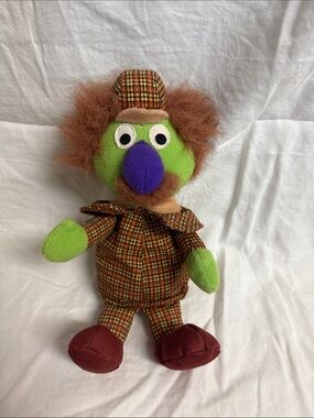 Tyco "Sesame Street Beans" Sherlock Hemlock character